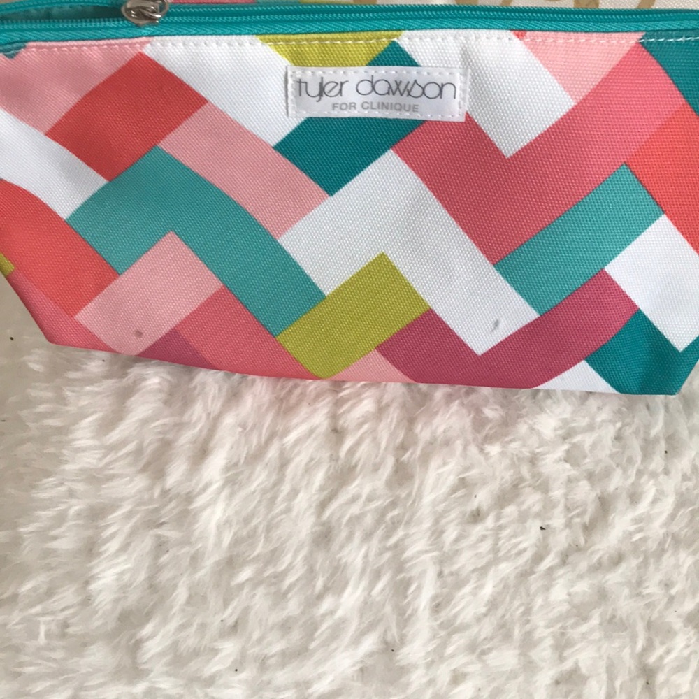 Makeup bag